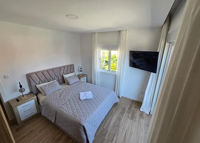 Διαμέρισμα Casa Inteira 2 Quartos, 1 Wc *