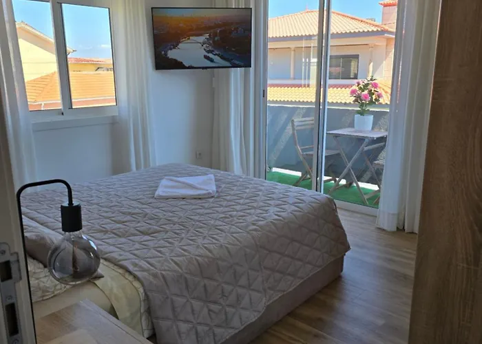 Διαμέρισμα Casa Inteira 2 Quartos, 1 Wc